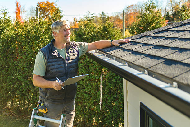 Professional Roofing technician working in Monticello, MN